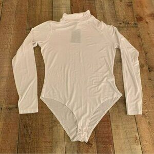 Fashion nova Pamela turtle neck long sleeve bodysuit in white -1X